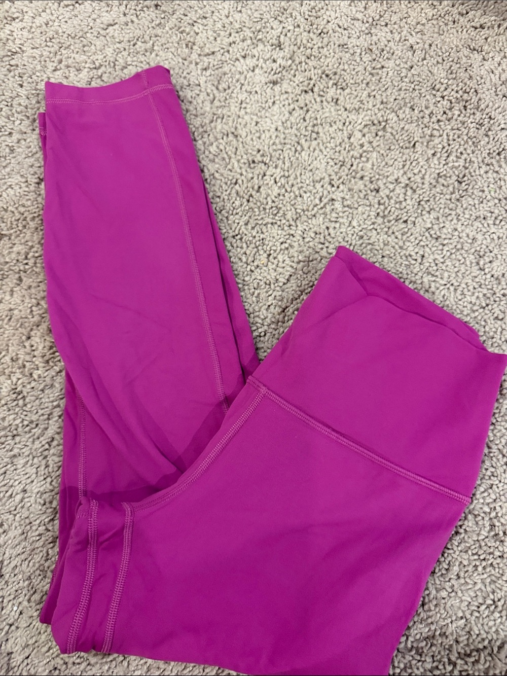 lululemon athletica Magenta Leggings - Picture 2 of 3